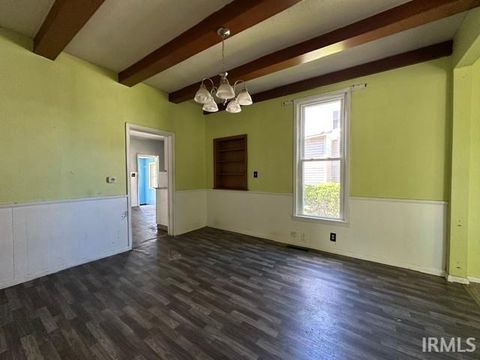 Tiny photo for 212 E Washington Street, Bluffton, IN 46714 (MLS # 202618668)
