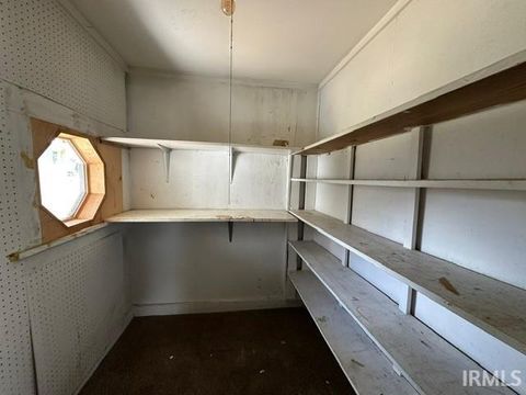 Tiny photo for 212 E Washington Street, Bluffton, IN 46714 (MLS # 202618668)