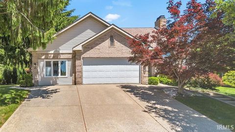 Photo of 3725 E Tamarron Drive, Bloomington, IN 47408 (MLS # 202617992)