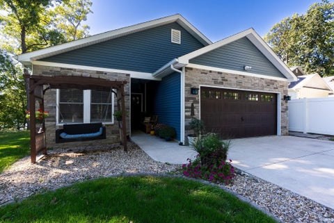 Tiny photo for 10044 N 1200 West, Monticello, IN 47960 (MLS # 202640379)