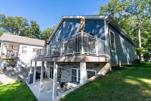 Tiny photo for 10044 N 1200 West, Monticello, IN 47960 (MLS # 202640379)