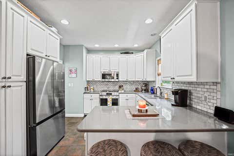 Tiny photo for 663 N Admirals Pointe Drive, Lafayette, IN 47909 (MLS # 202623961)