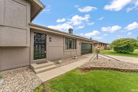 Tiny photo for 55944 Buckeye Road, Mishawaka, IN 46545 (MLS # 202618715)