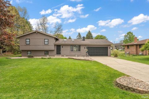 Tiny photo for 55944 Buckeye Road, Mishawaka, IN 46545 (MLS # 202618715)