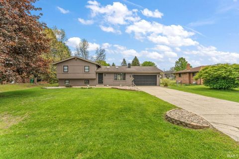 Tiny photo for 55944 Buckeye Road, Mishawaka, IN 46545 (MLS # 202618715)