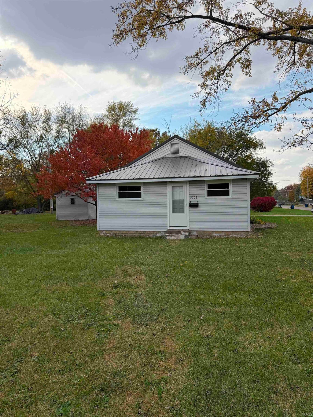 Photo of 3502 S Home Avenue, Marion, IN 46953 (MLS # 202644410)