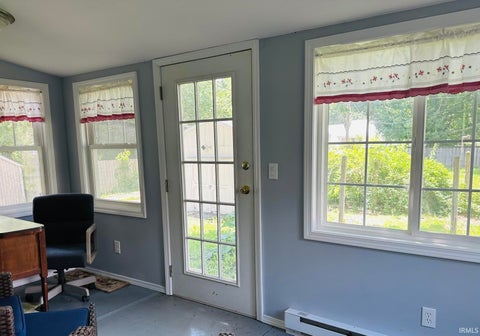 Tiny photo for 410 Jefferson Street, Rochester, IN 46975 (MLS # 202626687)