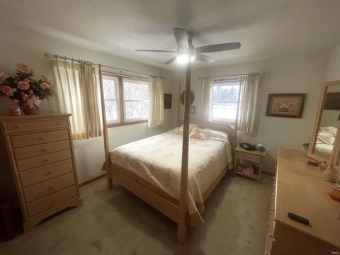 Tiny photo for 1939 N 25 North Highway, Logansport, IN 46947 (MLS # 202549759)