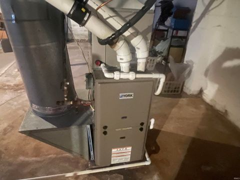 Tiny photo for 1939 N 25 North Highway, Logansport, IN 46947 (MLS # 202549759)