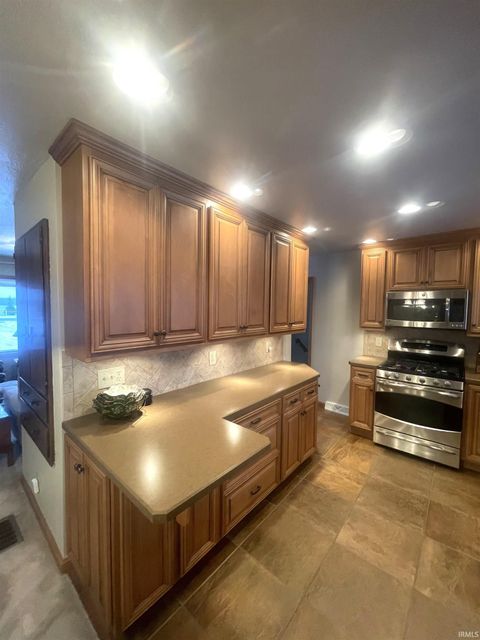 Tiny photo for 1939 N 25 North Highway, Logansport, IN 46947 (MLS # 202549759)