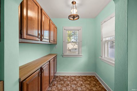 Tiny photo for 305 Park Avenue, Lafayette, IN 47904 (MLS # 202542065)