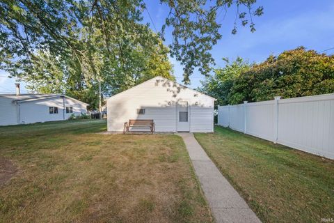 Tiny photo for 305 Park Avenue, Lafayette, IN 47904 (MLS # 202542065)