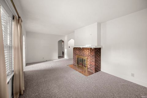 Tiny photo for 305 Park Avenue, Lafayette, IN 47904 (MLS # 202542065)