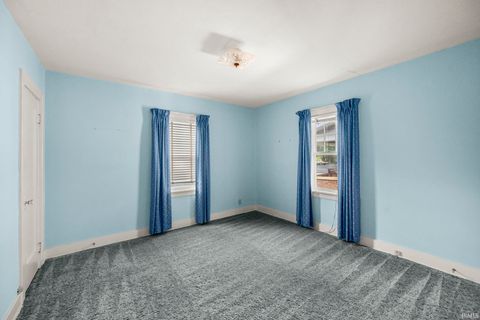 Tiny photo for 305 Park Avenue, Lafayette, IN 47904 (MLS # 202542065)