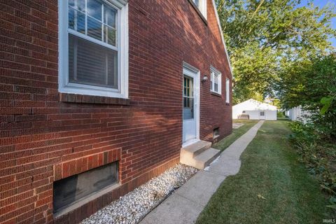 Tiny photo for 305 Park Avenue, Lafayette, IN 47904 (MLS # 202542065)