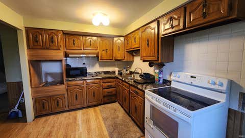 Tiny photo for 3323 W 200, Russiaville, IN 46979 (MLS # 202632842)