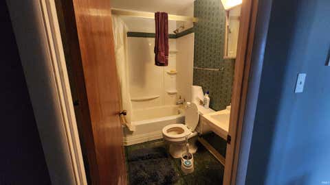 Tiny photo for 3323 W 200, Russiaville, IN 46979 (MLS # 202632842)