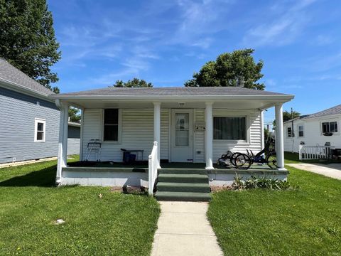 Photo of 222 E WALNUT Street, Greentown, IN 46936 (MLS # 202620599)
