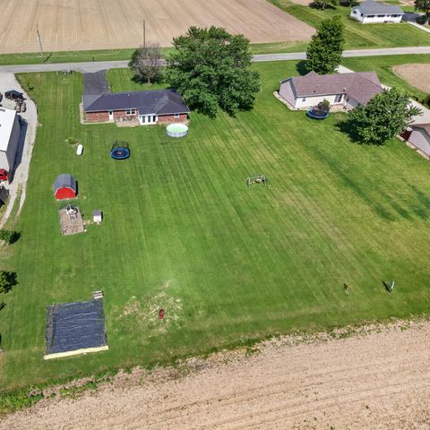 Tiny photo for 10927 S 350 E Road, Amboy, IN 46911 (MLS # 202620847)