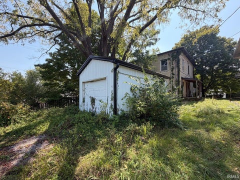 Tiny photo for 501 16th Street, Bedford, IN 47421 (MLS # 202638786)