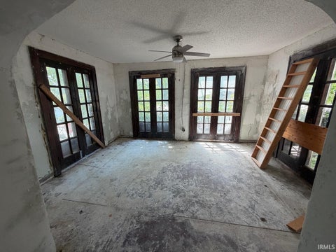 Tiny photo for 501 16th Street, Bedford, IN 47421 (MLS # 202638786)