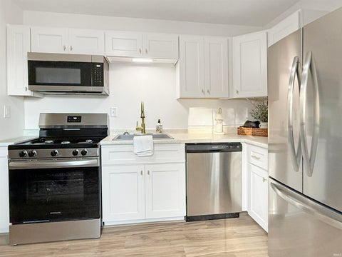 Tiny photo for 2202 Summerfield Drive, Lafayette, IN 47909 (MLS # 202642727)