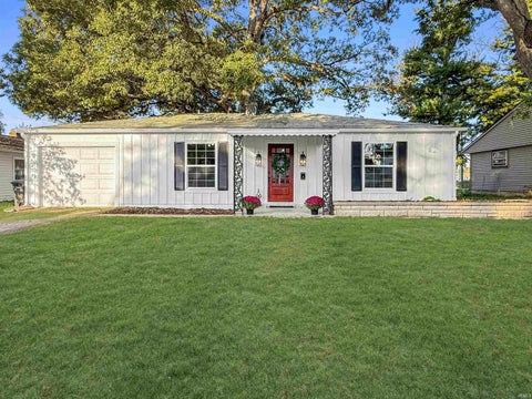 Photo of 2202 Summerfield Drive, Lafayette, IN 47909 (MLS # 202642727)