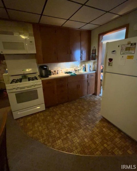 Tiny photo for 1233 Wabash Avenue, Rochester, IN 46975 (MLS # 202640399)