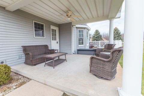 Tiny photo for 5490 N Sawgrass Lane, Leesburg, IN 46538 (MLS # 202612552)