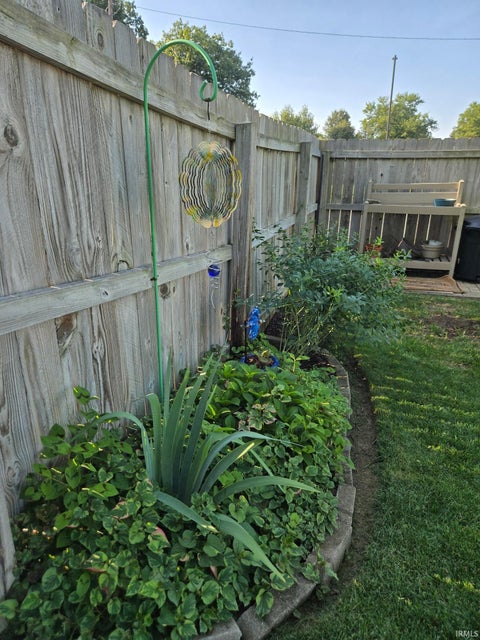 Tiny photo for 1600 S Washington Street, Kokomo, IN 46902 (MLS # 202635711)
