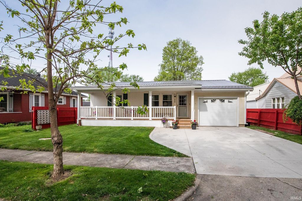 Photo of 909 Dierkes Street, Decatur, IN 46733 (MLS # 202616530)