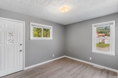 Tiny photo for 44 Vernon Lane, Lafayette, IN 47905 (MLS # 202641250)