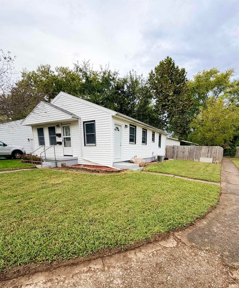 Photo of 44 Vernon Lane, Lafayette, IN 47905 (MLS # 202641250)