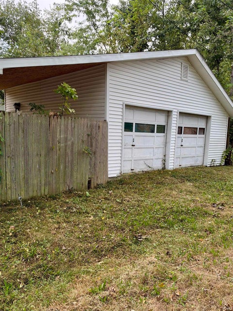 Tiny photo for 44 Vernon Lane, Lafayette, IN 47905 (MLS # 202641250)