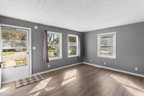 Tiny photo for 44 Vernon Lane, Lafayette, IN 47905 (MLS # 202641250)