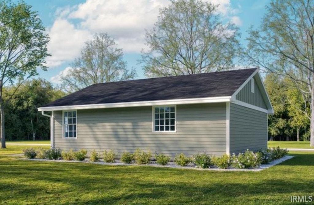 Photo of 331 S Franklin Street, Oakland City, IN 47660 (MLS # 202613417)