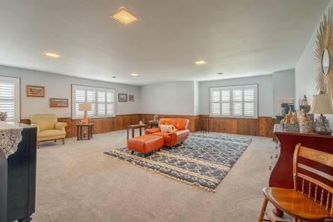 Tiny photo for 1500 Washington Avenue, Boonville, IN 47601 (MLS # 202633833)