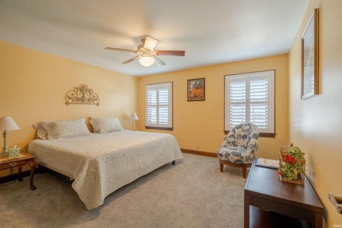 Tiny photo for 1500 Washington Avenue, Boonville, IN 47601 (MLS # 202633833)