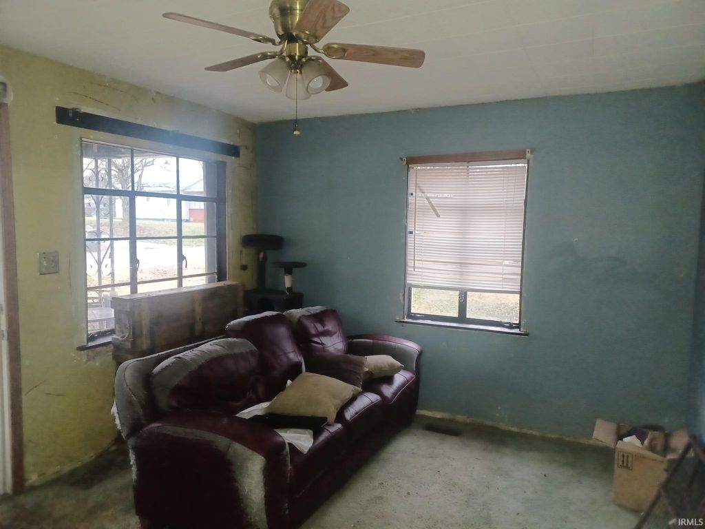 Photo of 730 Cardinal Drive, Evansville, IN 47711 (MLS # 202548558)