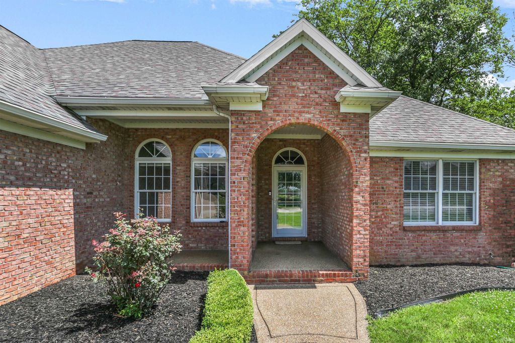 Photo of 196 Quail Crossing Drive, Boonville, IN 47601 (MLS # 202625177)
