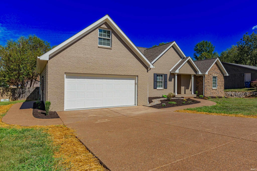 Photo of 8422 Lancaster Drive, Newburgh, IN 47630 (MLS # 202640134)