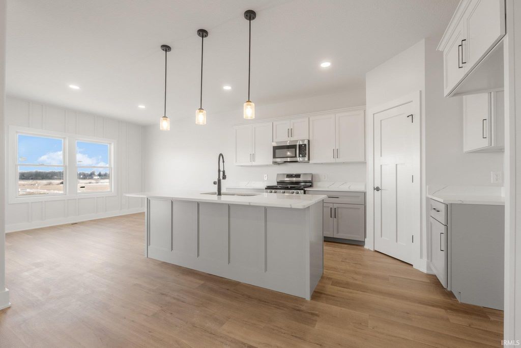 Photo of 7205 Starks Boulevard, Fort Wayne, IN 46816 (MLS # 202604817)