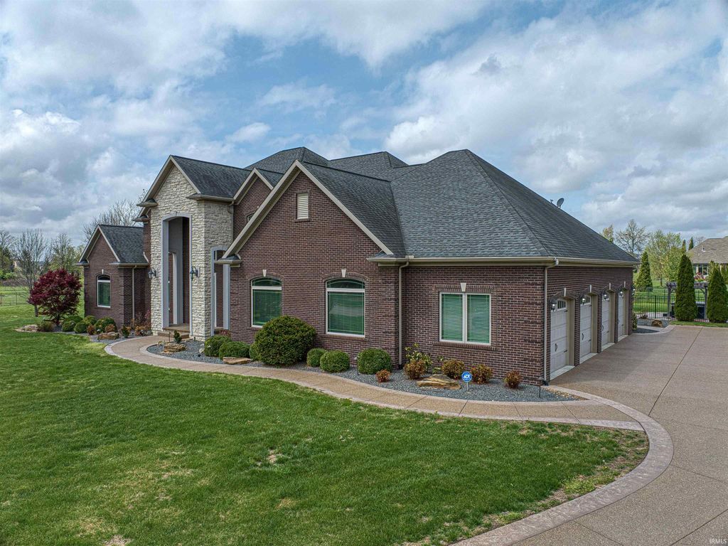 Photo of 5977 Medinah Drive, Newburgh, IN 47630 (MLS # 202611573)