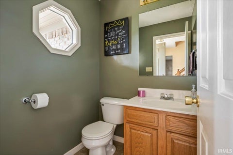 Tiny photo for 531 Lissaaron Drive, Winchester, IN 47394 (MLS # 202638840)