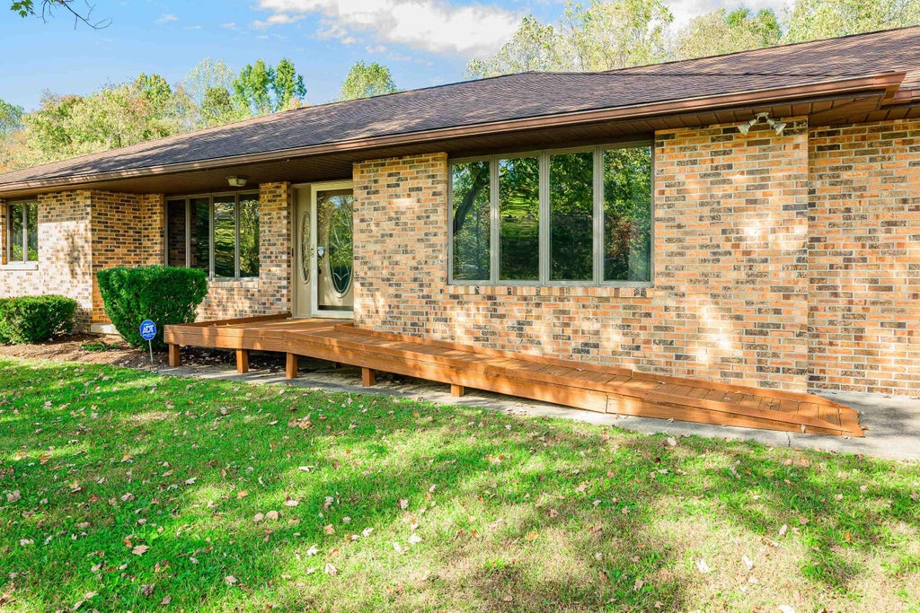 Photo of 25 Country Estates Drive, Mitchell, IN 47446 (MLS # 202642610)