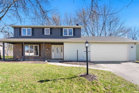 Photo of 6628 Hillsboro Lane, Fort Wayne, IN 46835 (MLS # 202607858)