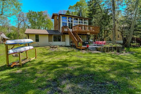 Tiny photo for 7653 E Dale Court, Monticello, IN 47960 (MLS # 202615878)