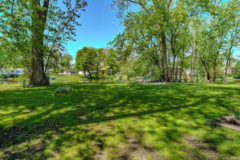 Tiny photo for 7653 E Dale Court, Monticello, IN 47960 (MLS # 202615878)