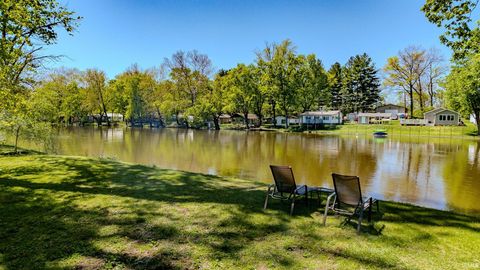 Tiny photo for 7653 E Dale Court, Monticello, IN 47960 (MLS # 202615878)