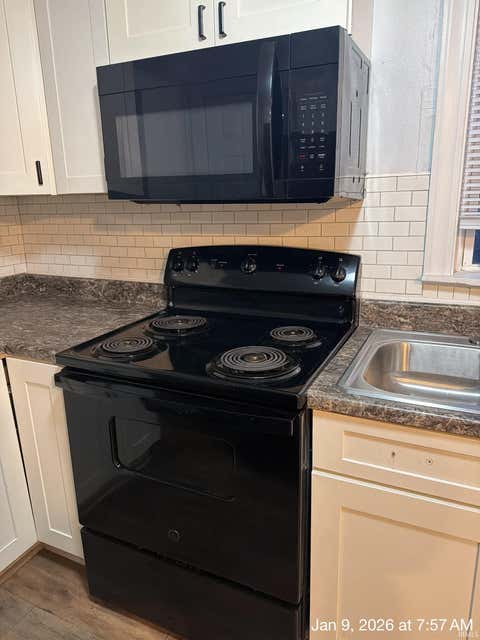 Tiny photo for 1009 E Spraker Street, Kokomo, IN 46901 (MLS # 202631301)